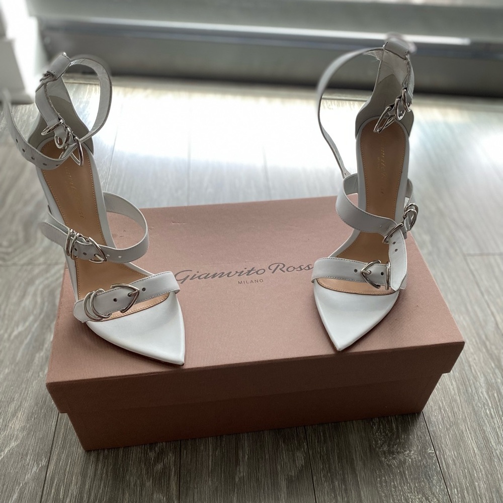 Gianvito Rossi White Stiletto Heels